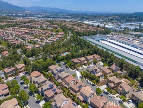 18 Goldenrod , Lake Forest, CA