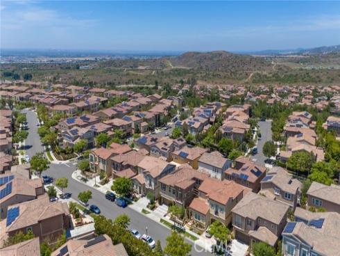 18 Goldenrod , Lake Forest, CA