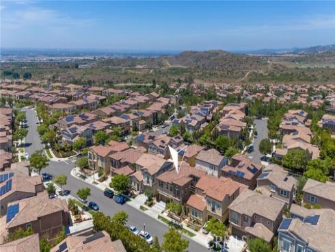 18 Goldenrod , Lake Forest, CA