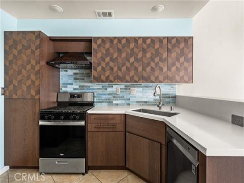 82 Santa Barbara Court, Lake Forest, CA
