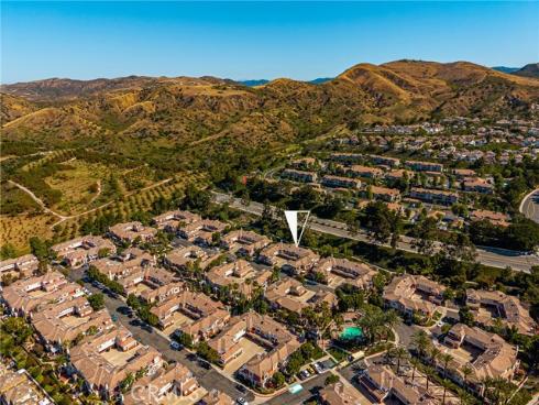 82 Santa Barbara Court, Lake Forest, CA