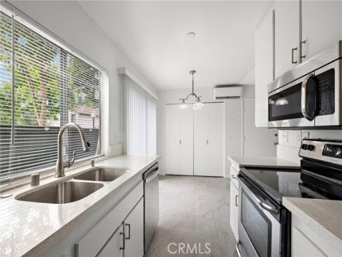 23252  Orange  , Lake Forest, CA