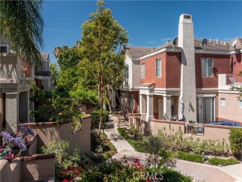 112 Santa Barbara Court, Lake Forest, CA