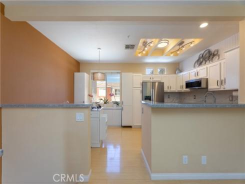 112 Santa Barbara Court, Lake Forest, CA