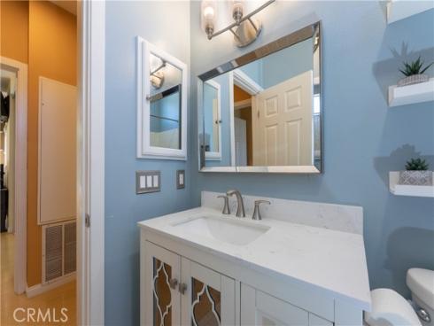 112 Santa Barbara Court, Lake Forest, CA