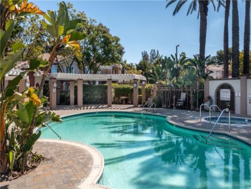 112 Santa Barbara Court, Lake Forest, CA