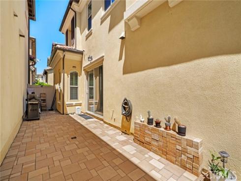 131 Primrose Drive, Lake Forest, CA