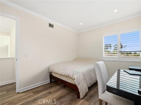 26066 Miralinda , Lake Forest, CA