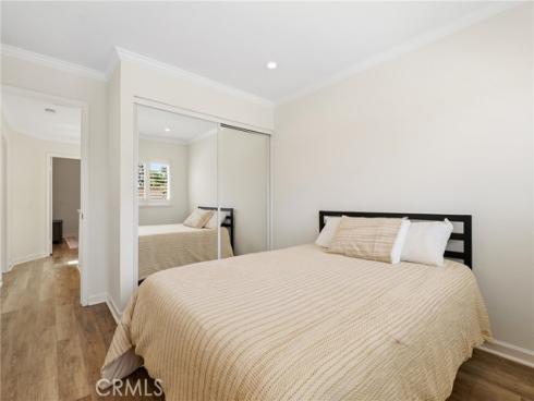 26066 Miralinda , Lake Forest, CA