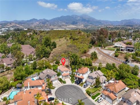 26066 Miralinda , Lake Forest, CA