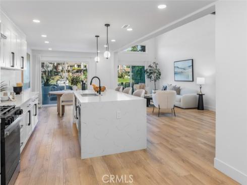 22526 Lake Forest Lane, Lake Forest, CA