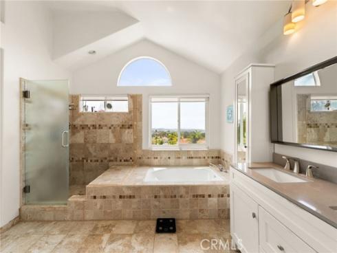 51 La Perla , Lake Forest, CA