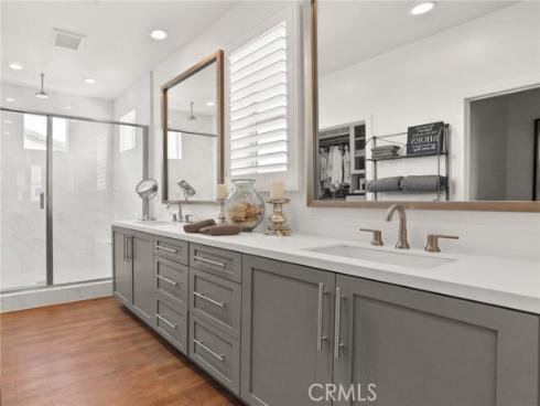 41  Fuchsia  , Lake Forest, CA