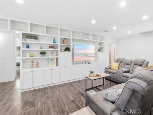 24742 Belgreen Place , Lake Forest, CA