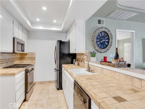 25231 Tanoak , Lake Forest, CA