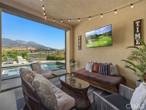 1835 Aliso Canyon , Lake Forest, CA