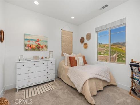 1835 Aliso Canyon , Lake Forest, CA