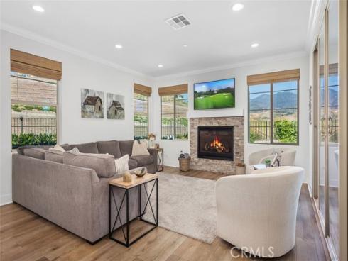 1835 Aliso Canyon , Lake Forest, CA