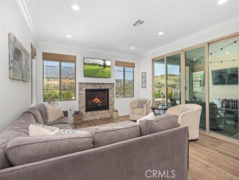 1835 Aliso Canyon , Lake Forest, CA