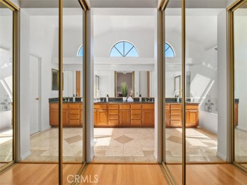 21086 Cantebury , Lake Forest, CA