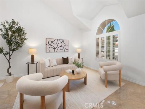 21086 Cantebury , Lake Forest, CA