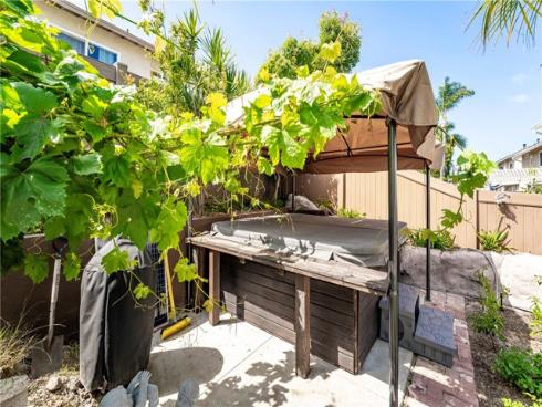 21421  Kirkwall  , Lake Forest, CA