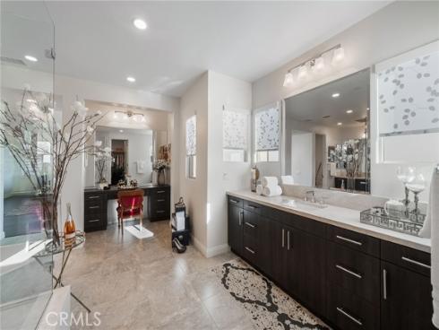 1132  Summit Oak  , Lake Forest, CA