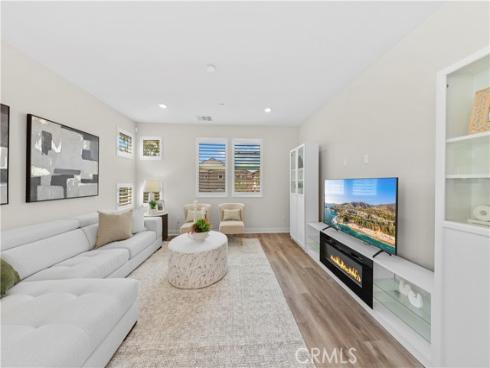 640 Athos , Lake Forest, CA