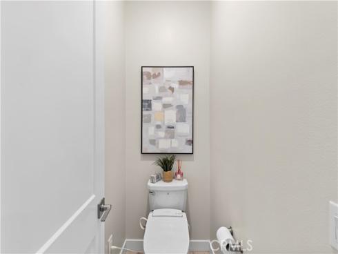 640 Athos , Lake Forest, CA