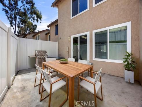 25885 Trabuco 101 , Lake Forest, CA
