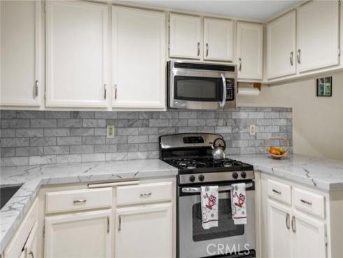 22006 Summit Hill Drive , Lake Forest, CA