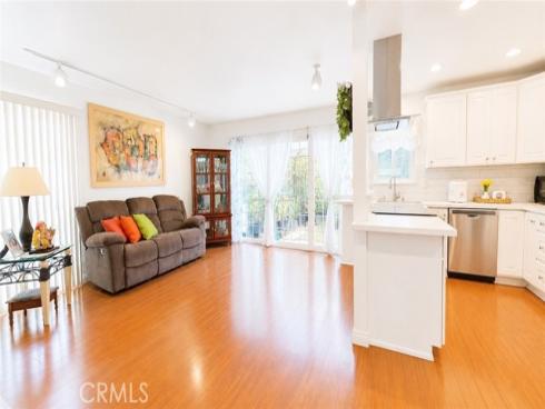 22045 Lakeland , Lake Forest, CA