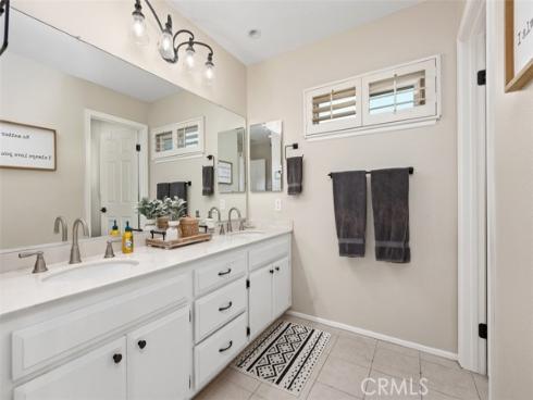 24711  Via Del Rio  , Lake Forest, CA