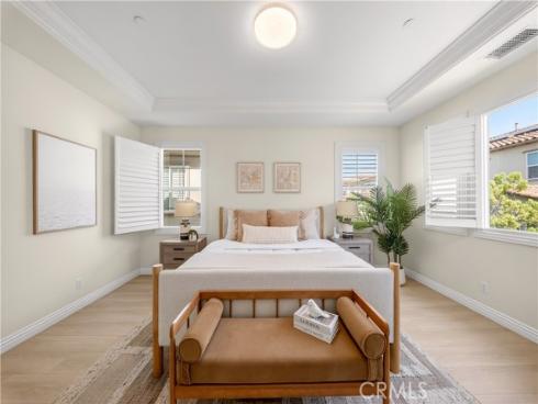 22 Lark , Lake Forest, CA