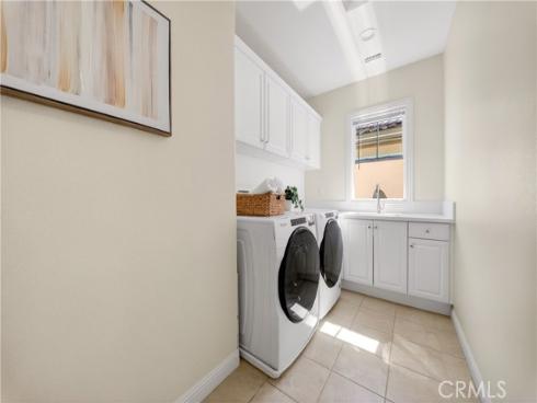 22 Lark , Lake Forest, CA
