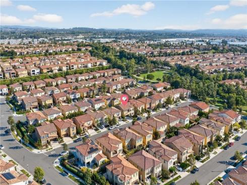 22 Lark , Lake Forest, CA