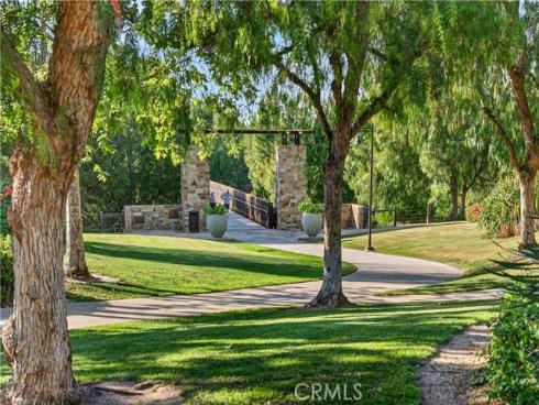 22 Lark , Lake Forest, CA