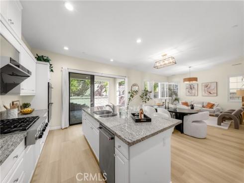 22 Lark , Lake Forest, CA