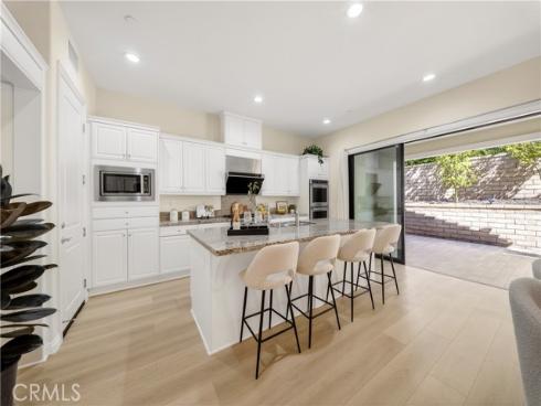 22 Lark , Lake Forest, CA