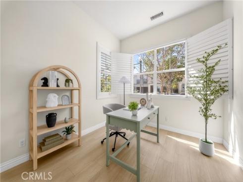 22 Lark , Lake Forest, CA