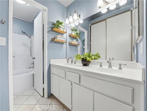 21066 Berry Glen , Lake Forest, CA