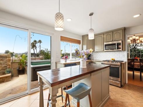 25502 Sawmill Lane, Lake Forest, CA