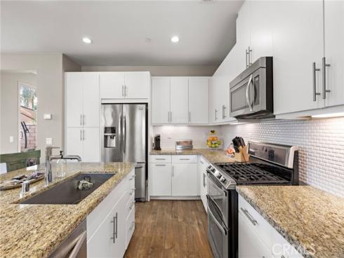 124 Wild Rose , Lake Forest, CA