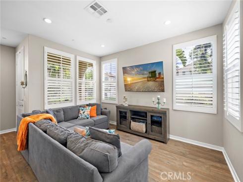 124 Wild Rose , Lake Forest, CA