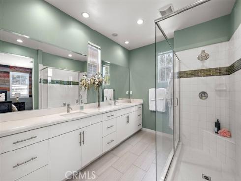 124 Wild Rose , Lake Forest, CA