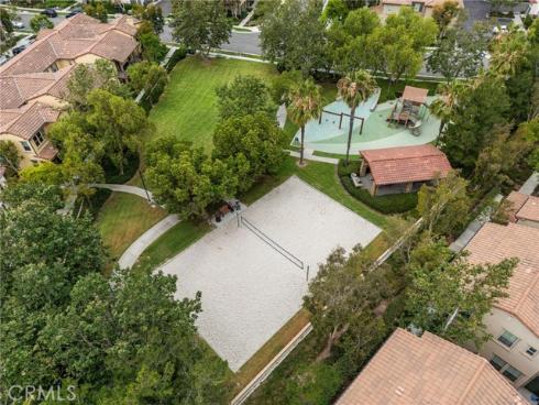 124 Wild Rose , Lake Forest, CA