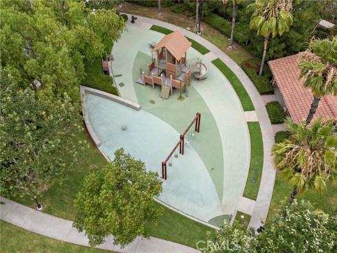 124 Wild Rose , Lake Forest, CA