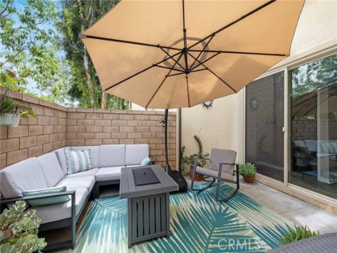 124 Wild Rose , Lake Forest, CA