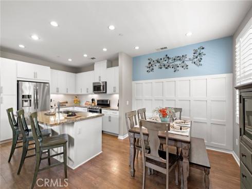 124 Wild Rose , Lake Forest, CA