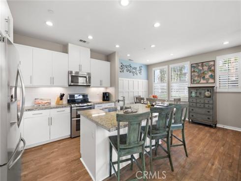 124 Wild Rose , Lake Forest, CA